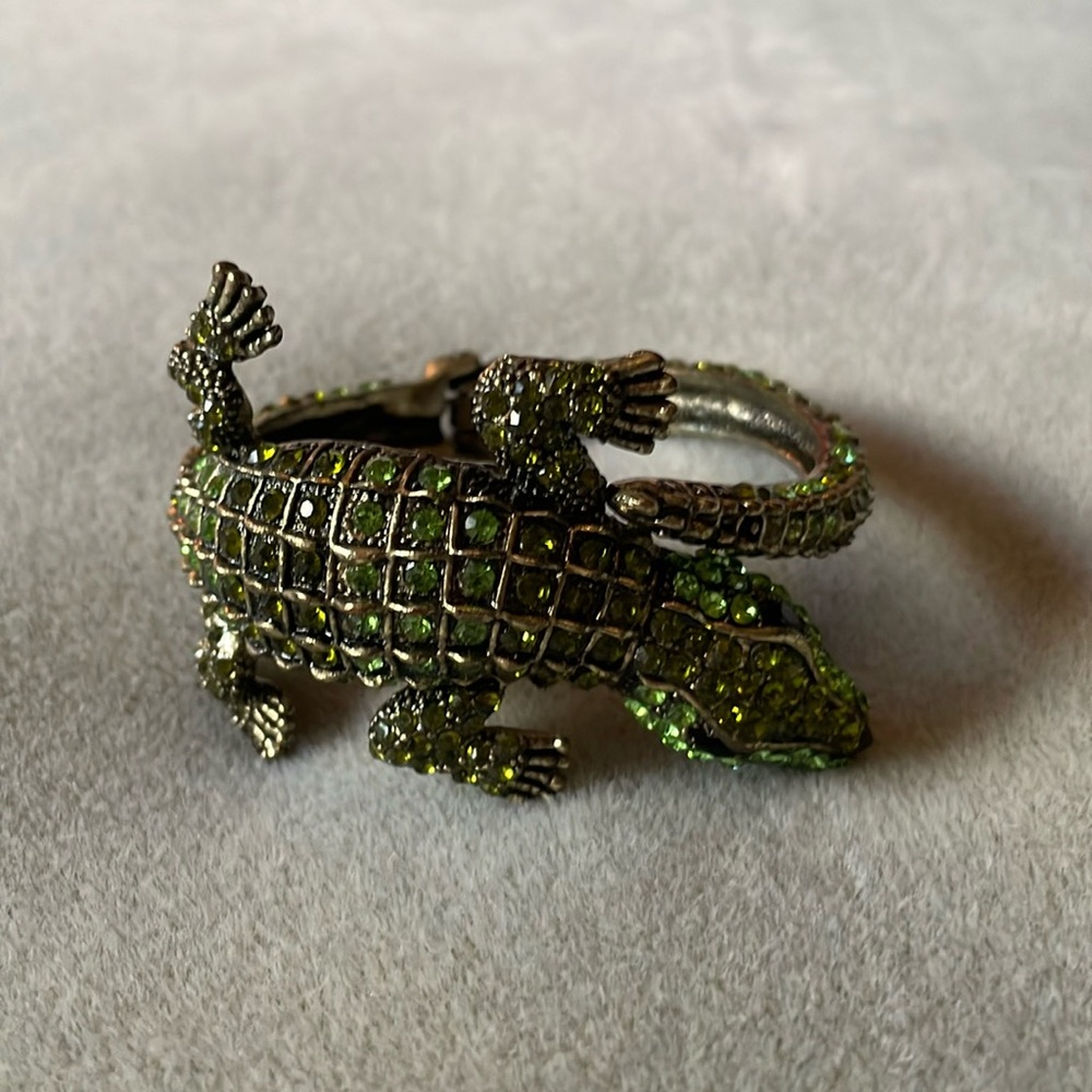 Vintage Gemstone Lizard Cuff